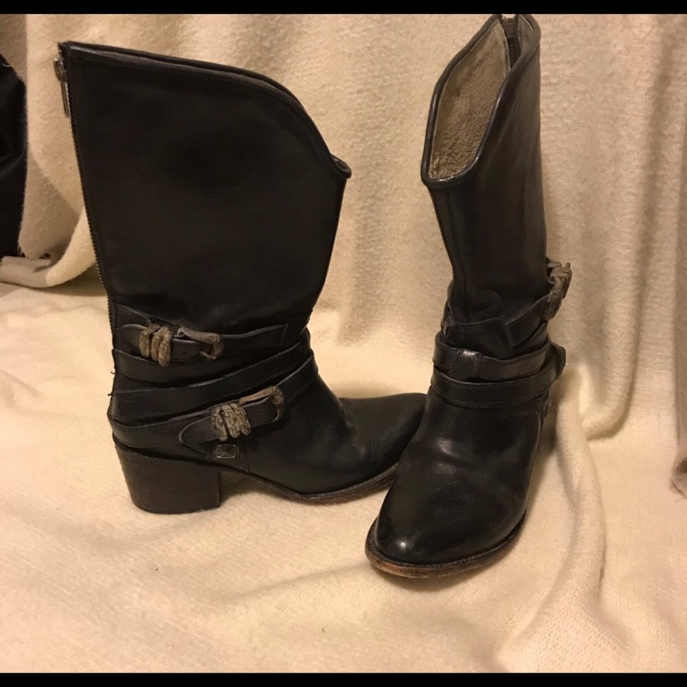 Freebird boots size 7